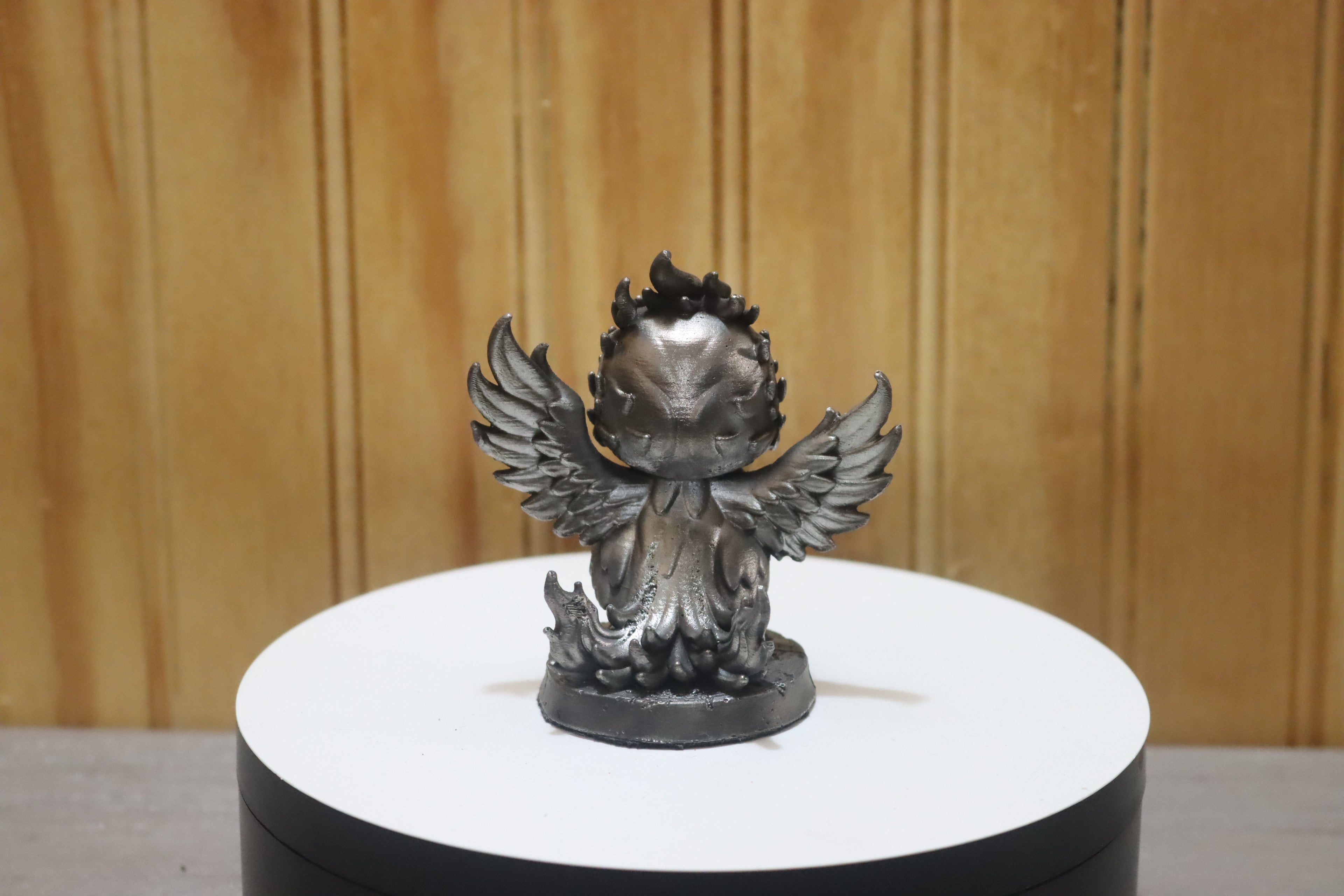 Solid Zinc Alloy (ZA12) Ornamental Baby Phoenix Statue