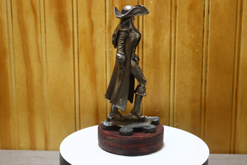 Solid Zinc Alloy (ZA12) Pirate Girl Statue