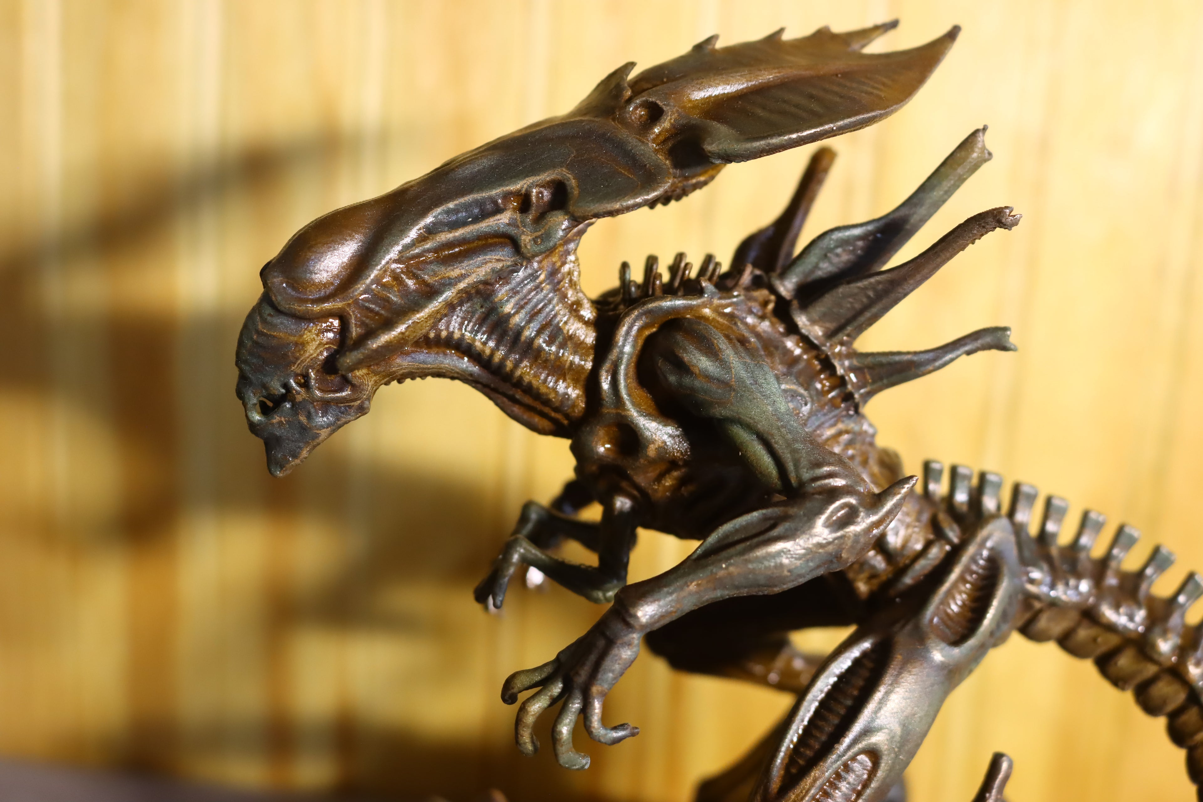 Solid Silicon Bronze Alien Queen Statue (Alien) 6" Tall With Clear Coat & Fabric Bottom