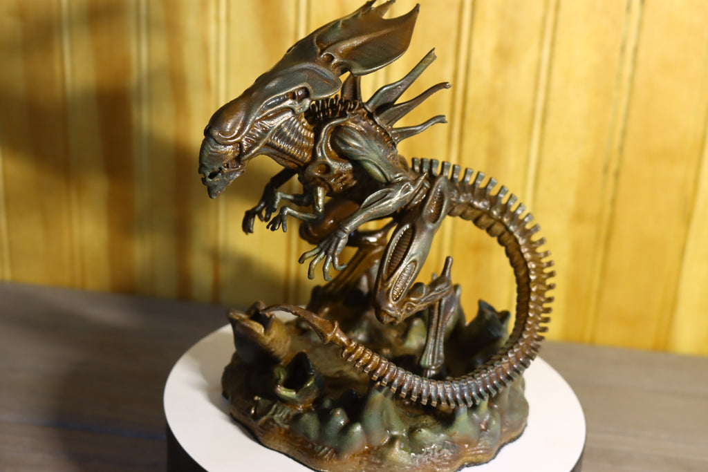 Solid Silicon Bronze Alien Queen Statue (Alien) 6" Tall With Clear Coat & Fabric Bottom