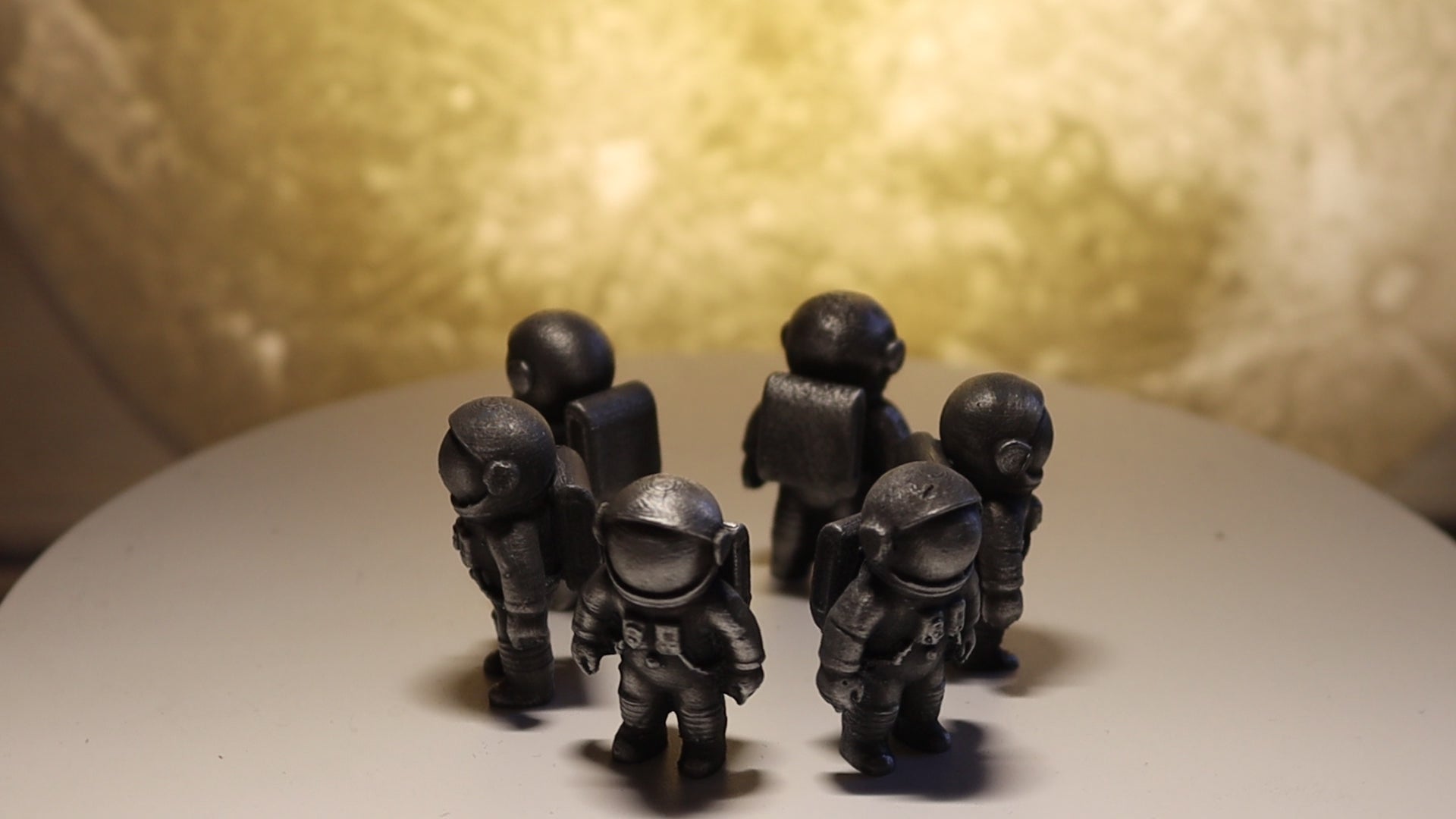 Solid Zinc Alloy (ZA12) Ornamental Astronaut Statue (1 inch tall)